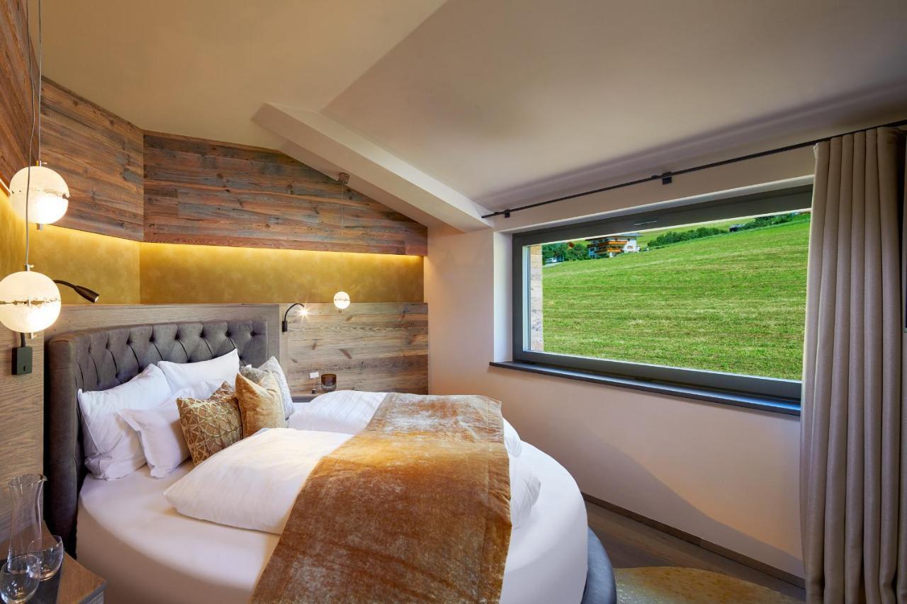 Chalet Salena Luxury Lodge Santa Maddalena in Casies Exterior foto